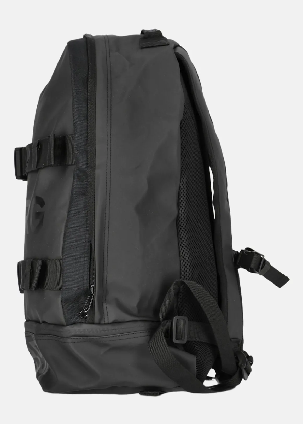 BORG DUFFLE BACKPACK