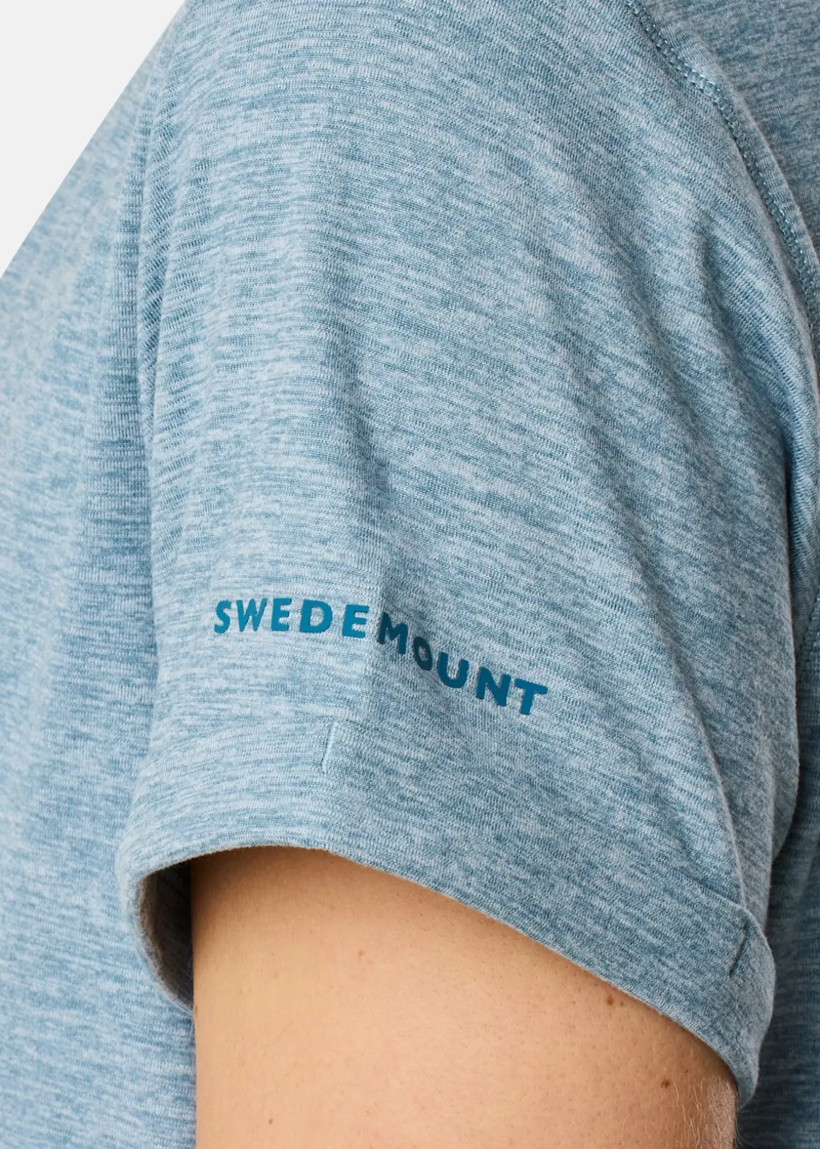 Core Loose Fit Tee W