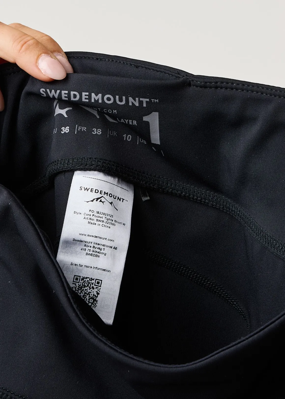 Core Pocket Tights Short W