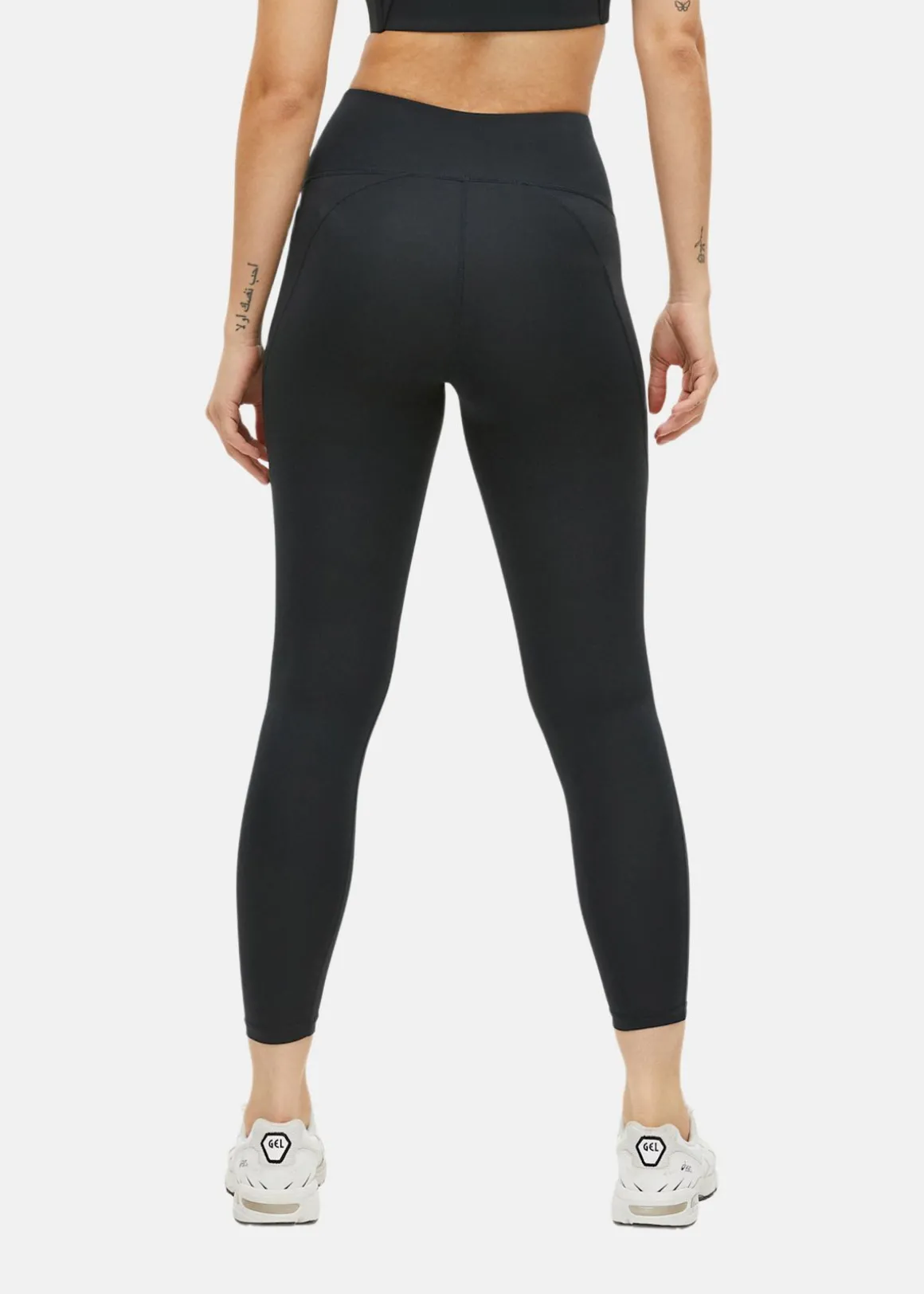 Flattering Curved High Waist T