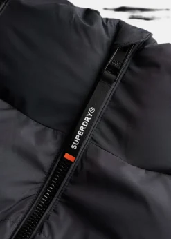 HOODED SPORTS PUFFER JACKET