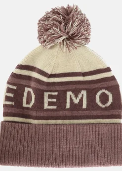 Lofoten Knitted Pom Pom