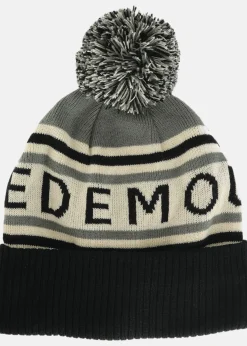 Lofoten Knitted Pom Pom