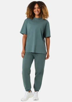 STUDIO OVERSIZED T-SHIRT