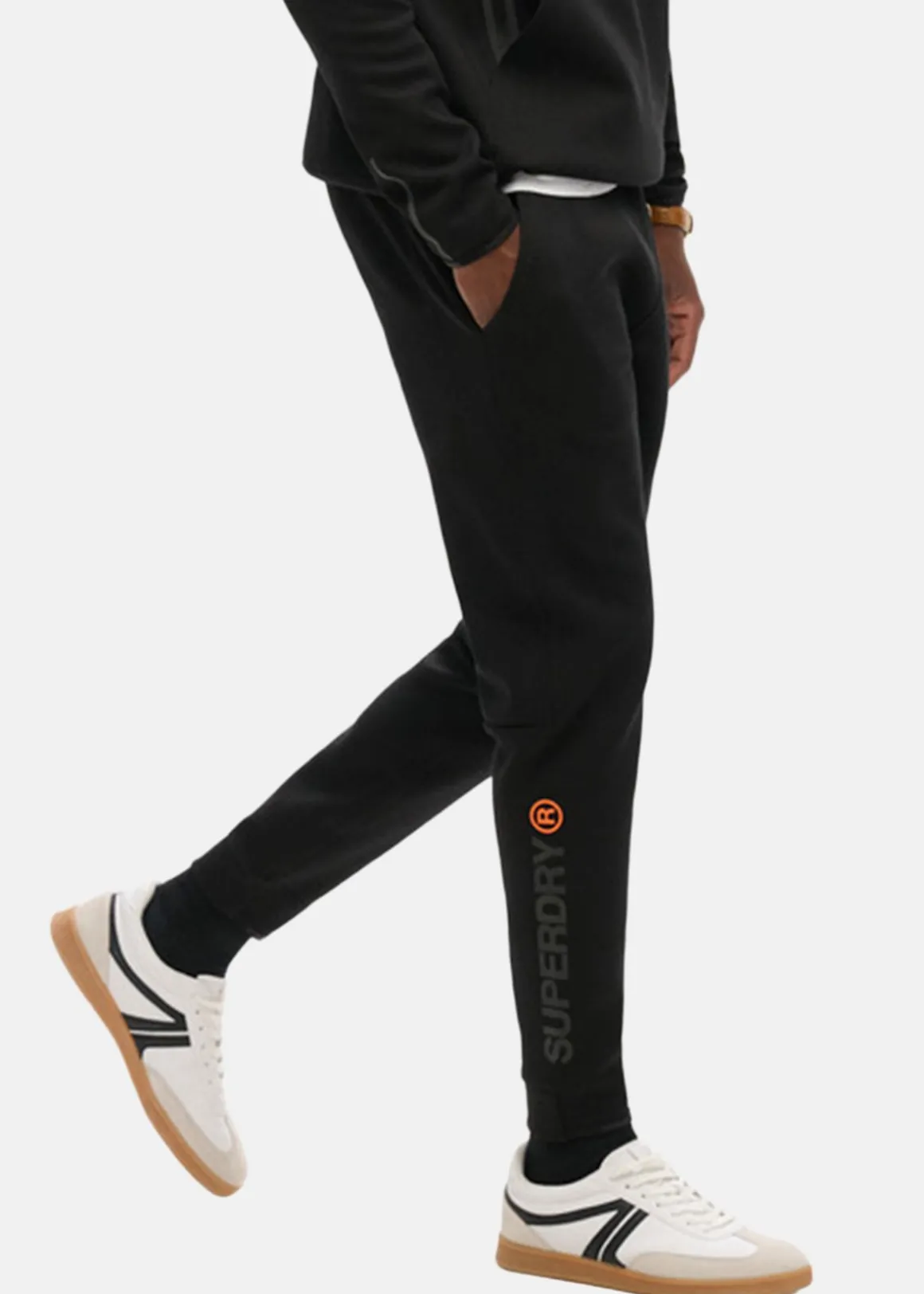 TECH LOGO TAPERED JOGGER
