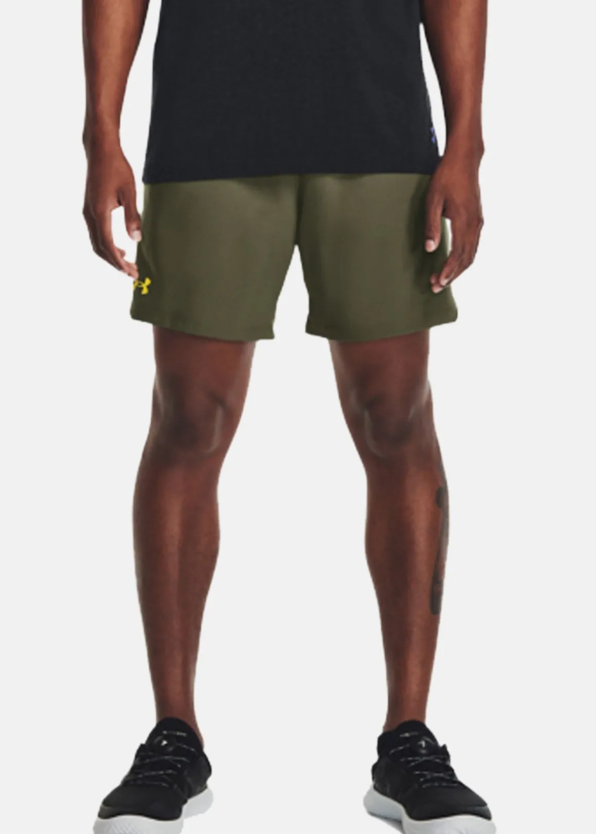 UA Vanish Woven 6in Shorts