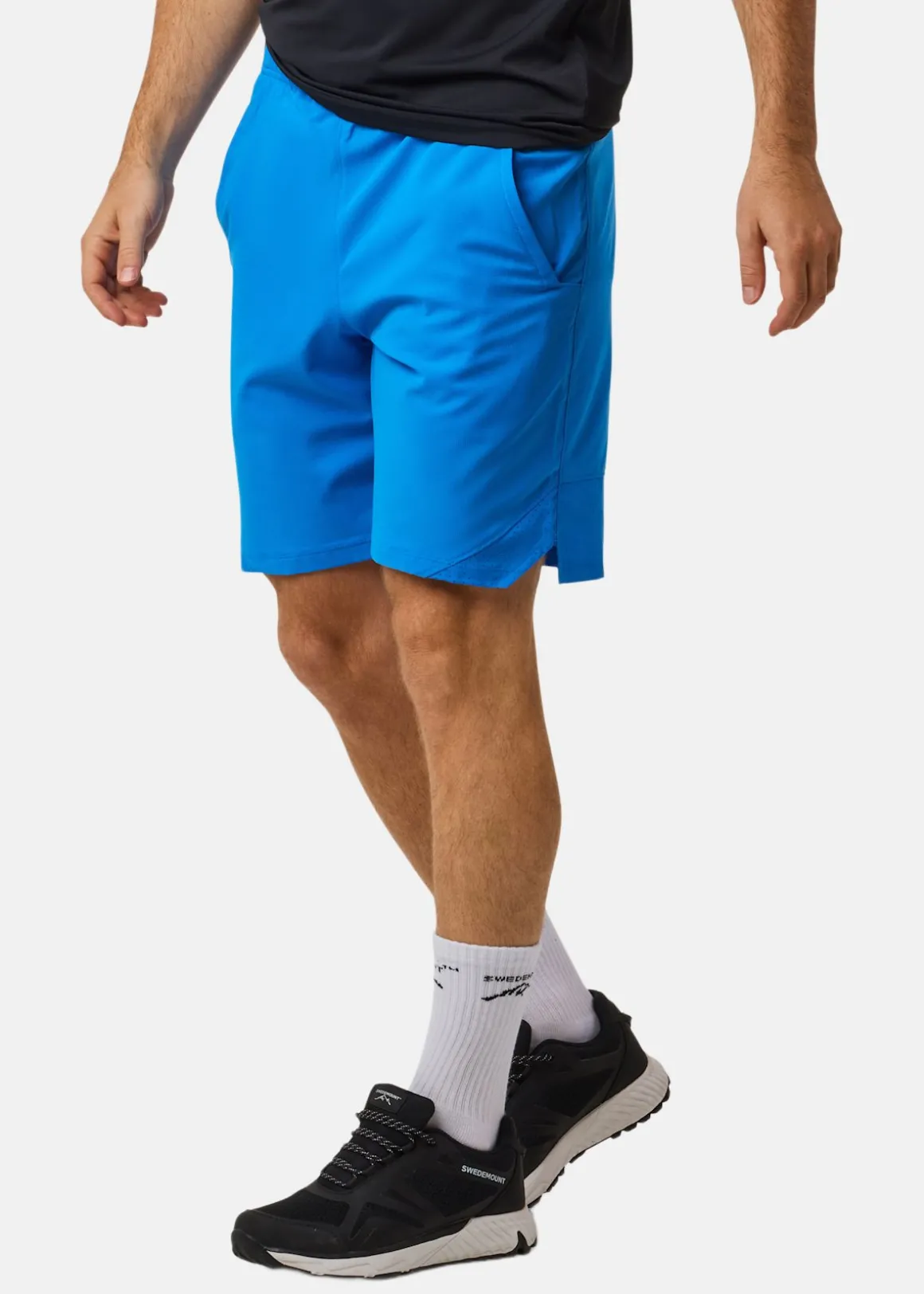 UA Vanish Woven 8in Shorts